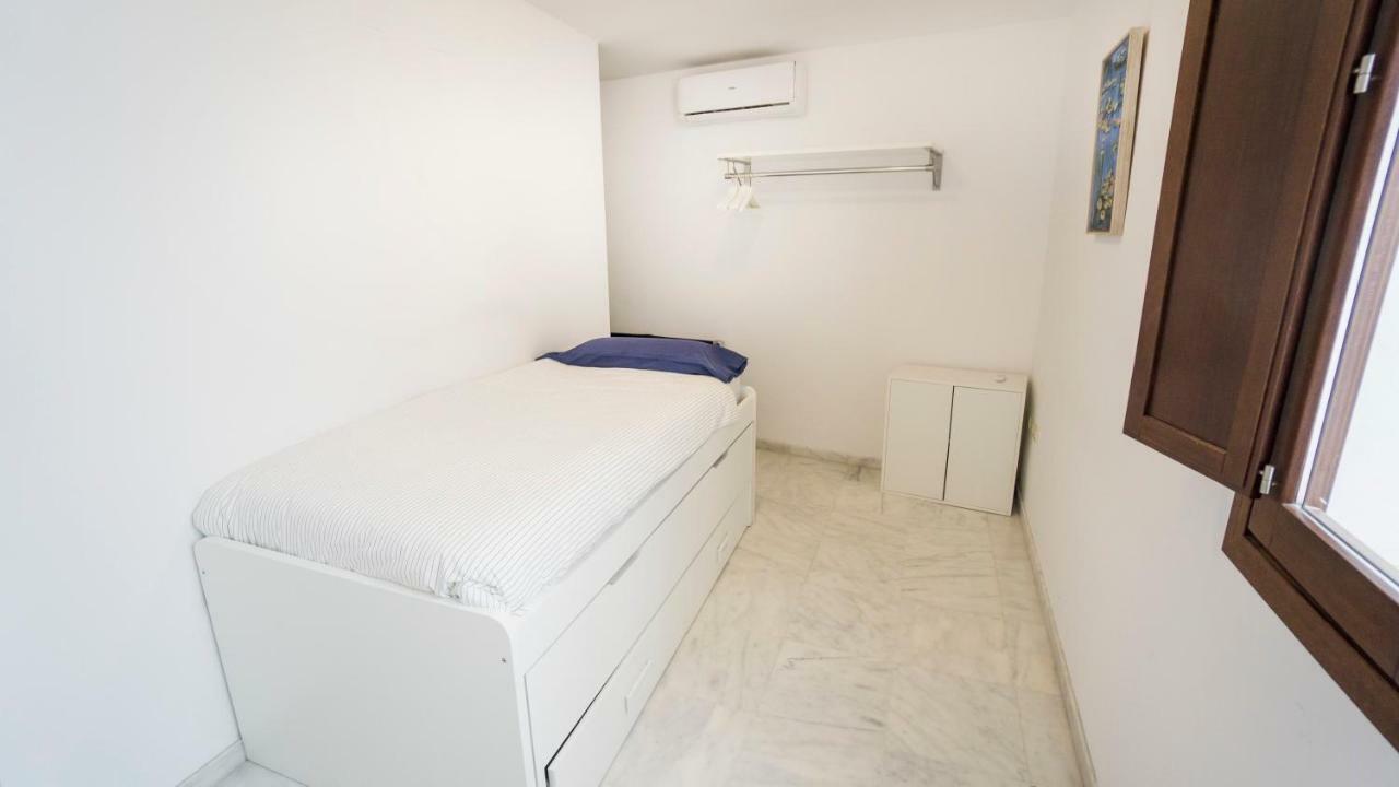 Rentalsevilla Espacioso Duplex En La Puerta Real Exteriör bild