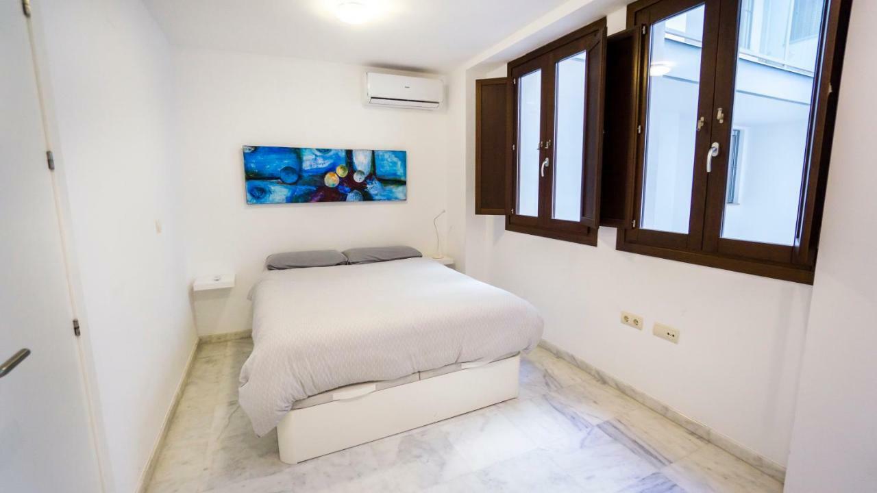 Rentalsevilla Espacioso Duplex En La Puerta Real Exteriör bild