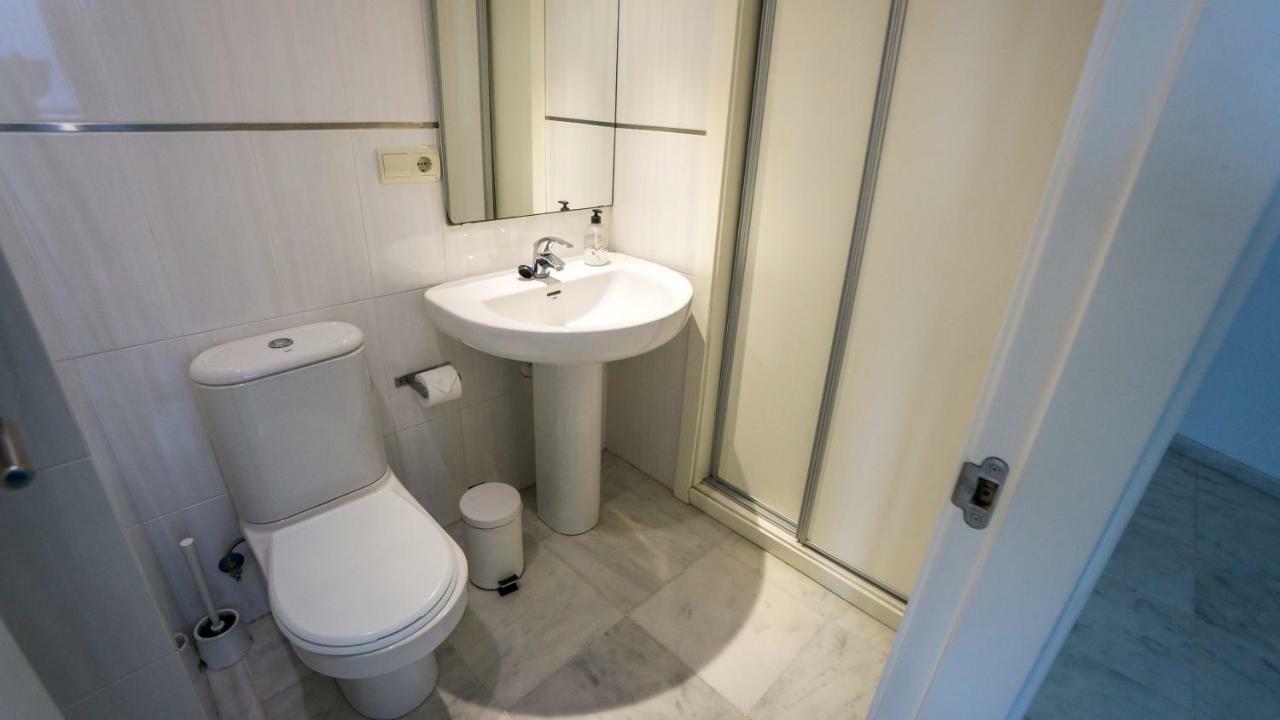 Rentalsevilla Espacioso Duplex En La Puerta Real Exteriör bild